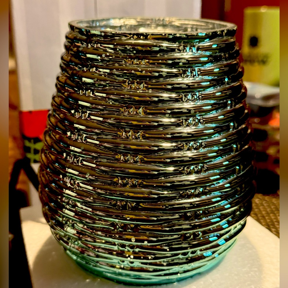 Large Scentsy Warmer